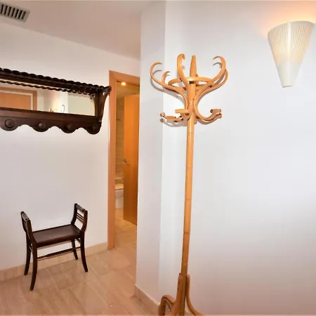 Apartment Service - Papiol 1º 2ª *